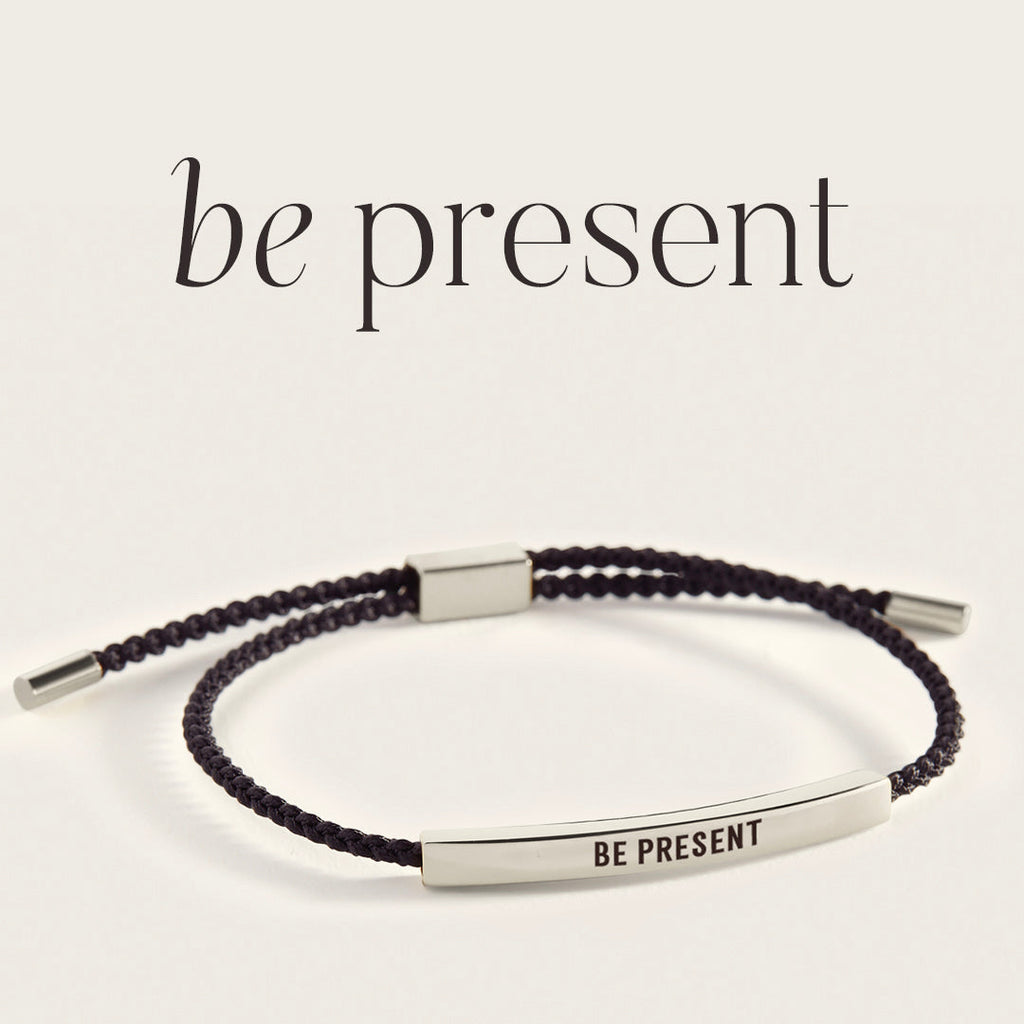 Be Present Inspire Bracelet in Midnight Black, silver by Seeyoura