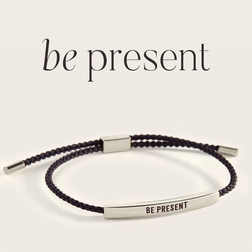 Be Present Inspire Bracelet in Midnight Black, silver by Seeyoura