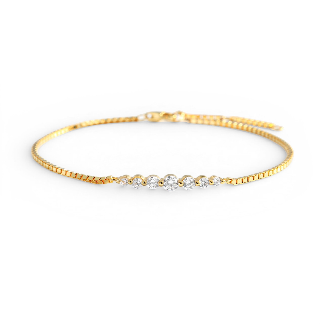 Classic Arc Bracelet in gold, 7.5" by Seeyoura