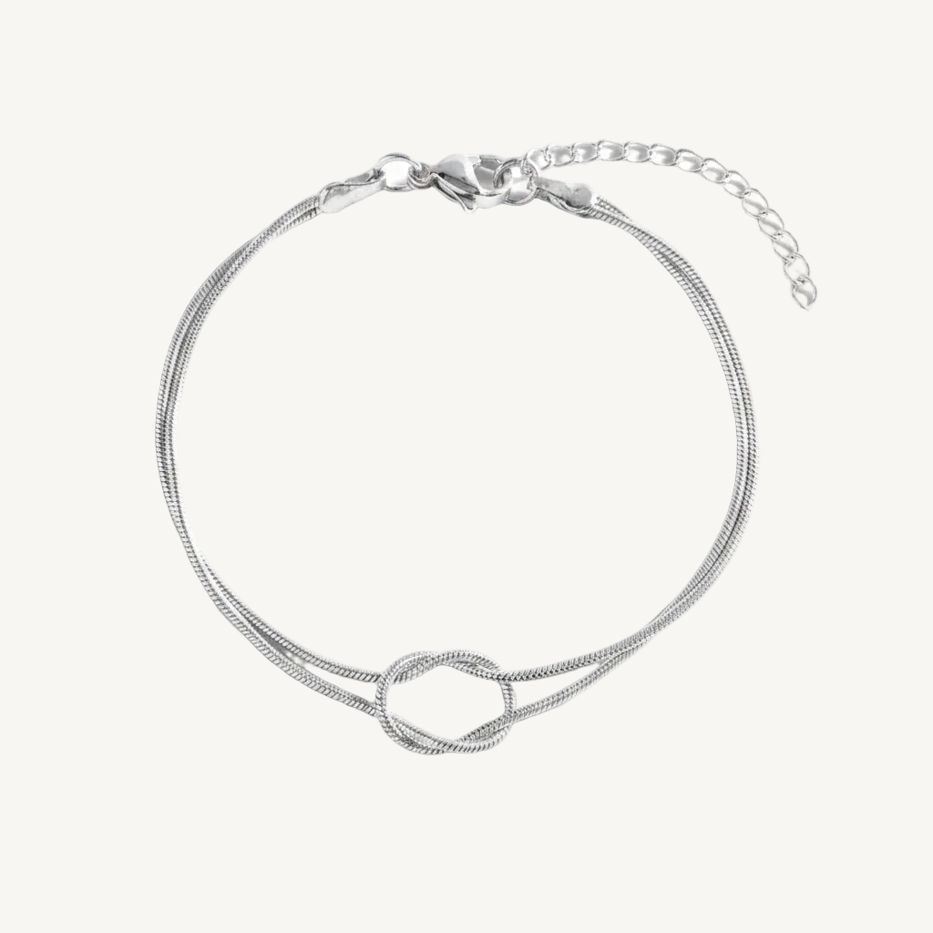 Dainty Knot Bracelet in silver by Seeyoura
