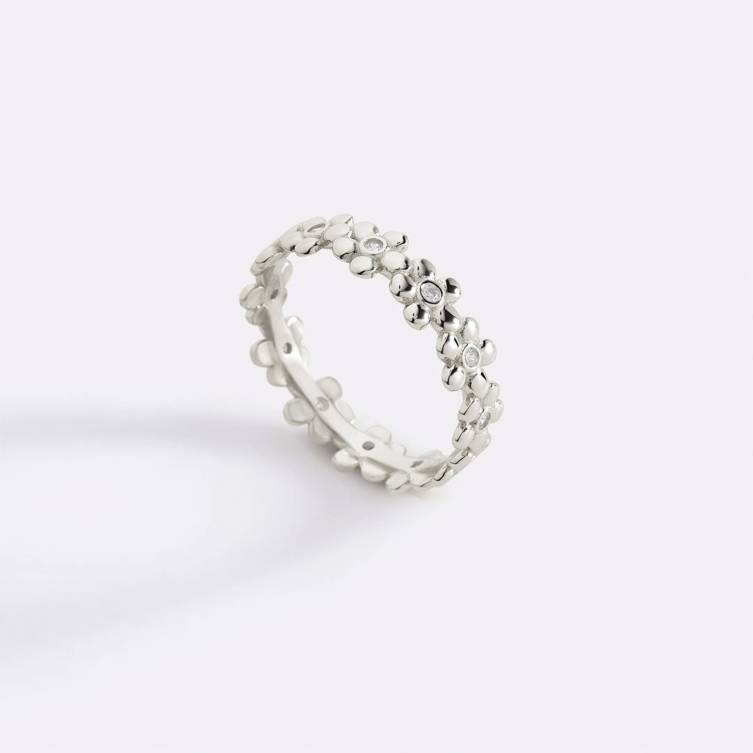 Diamonds & Daisies Eternity Ring in silver by Seeyoura
