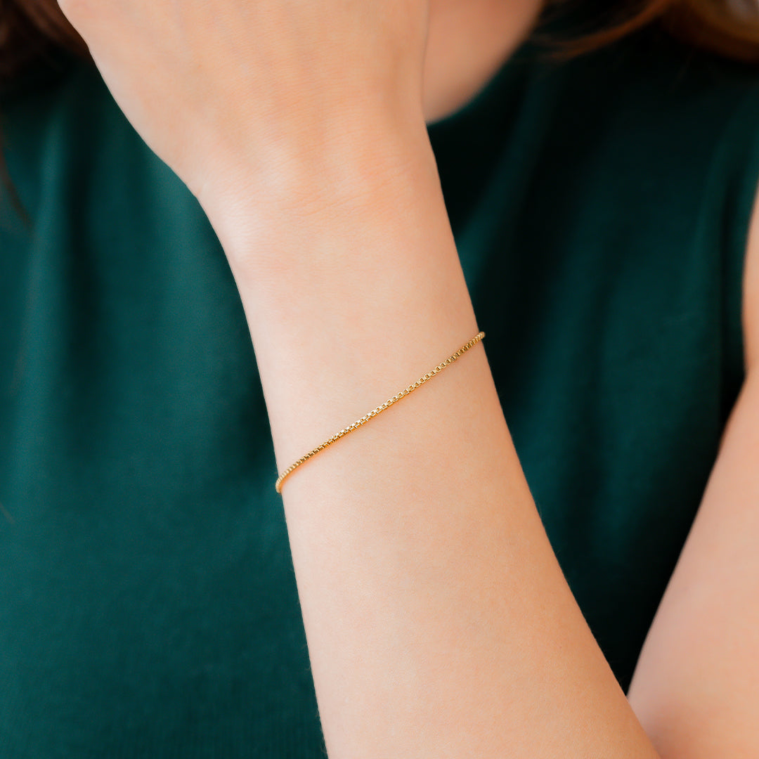 Essential Box Chain Bracelet by Seeyoura