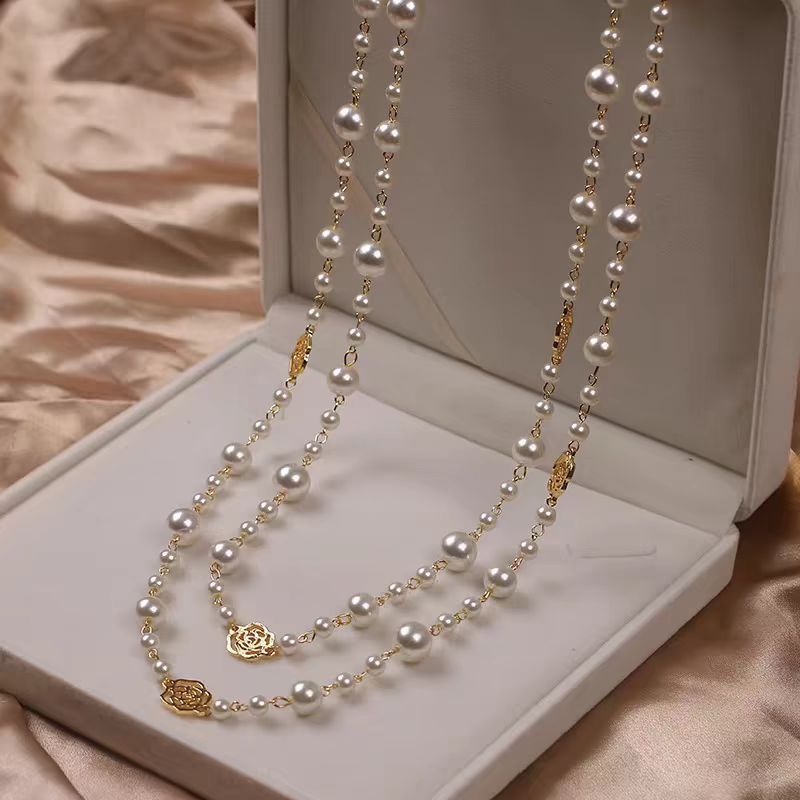 Floral Pearl Layered Necklace by Seeyoura