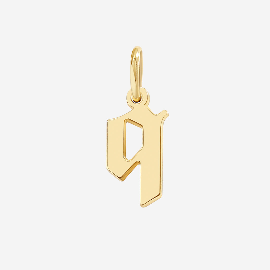 Old English Letter Charm in Q by Seeyoura